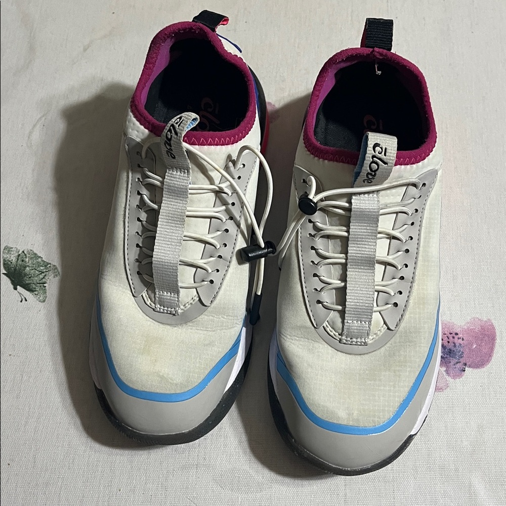 Clove Shoes Aeros WAVELENGTH Limited Edition Nursing Healthcare Sneakers W8